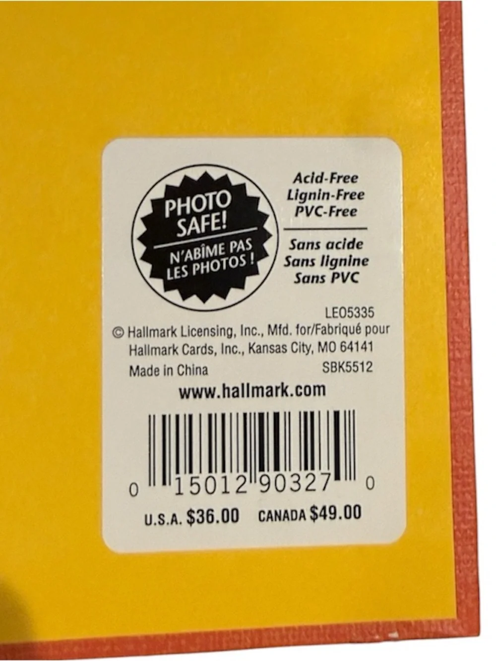 Hallmark Instant Scrapbook Album “It’s a Celebration” with 20 Pre-Designed Pages